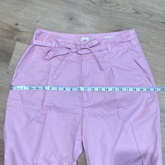 GAP Paperbag-Waist Khaki - Picture 13 of 15